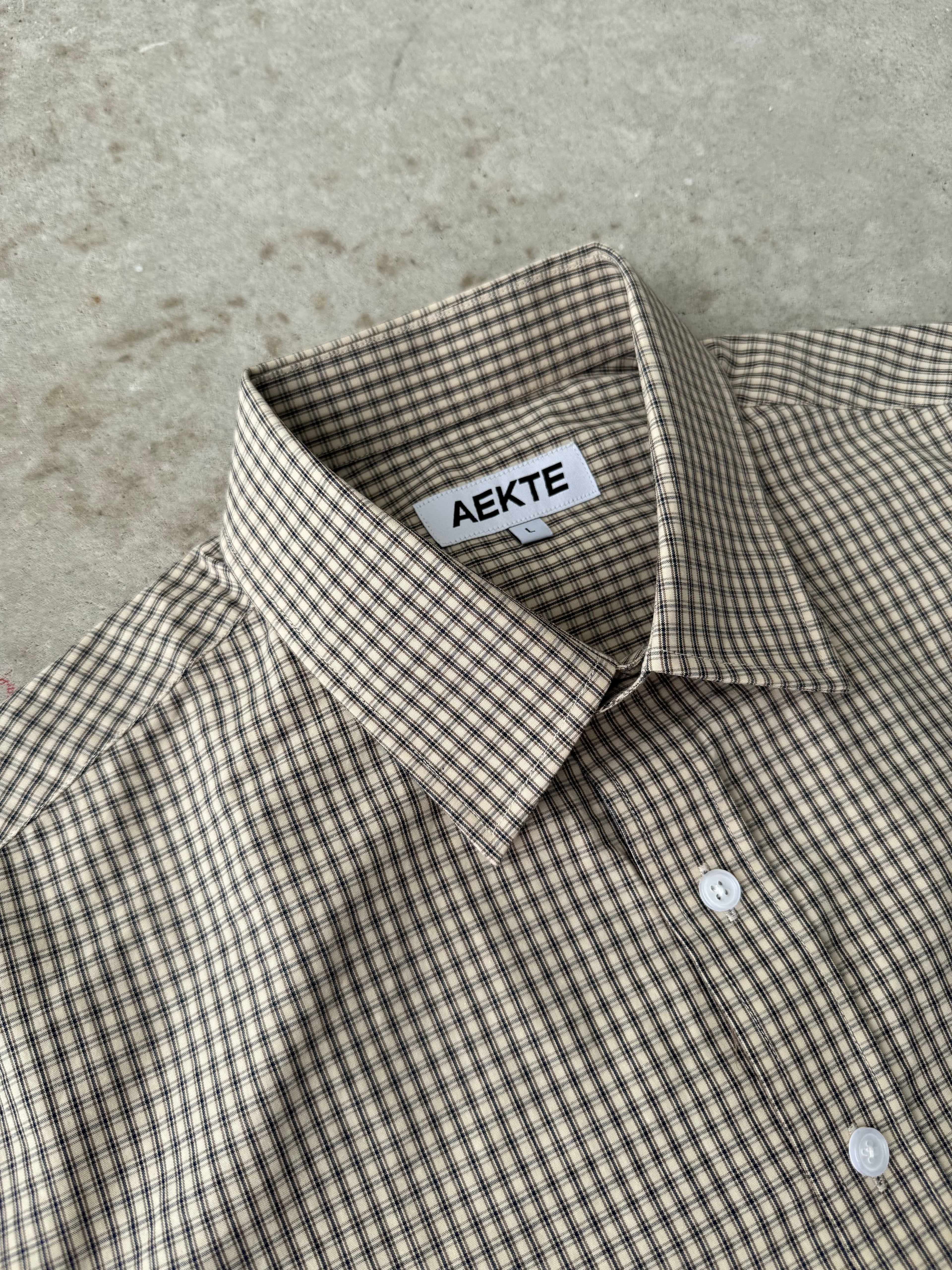 Aekte skjorte