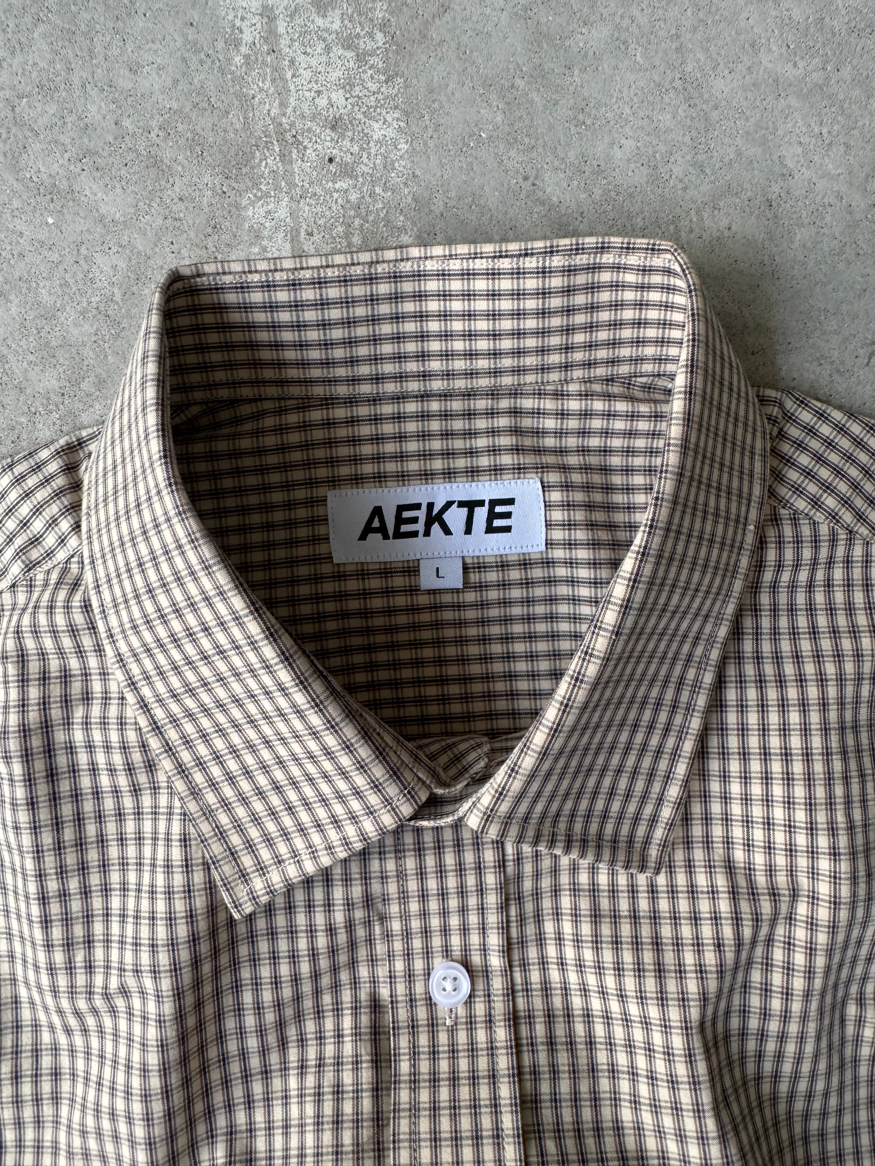 Aekte skjorte